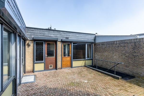 Foto - Te koop: Semi bungalow met veel woonoppervlakte gelegen in Haanrade